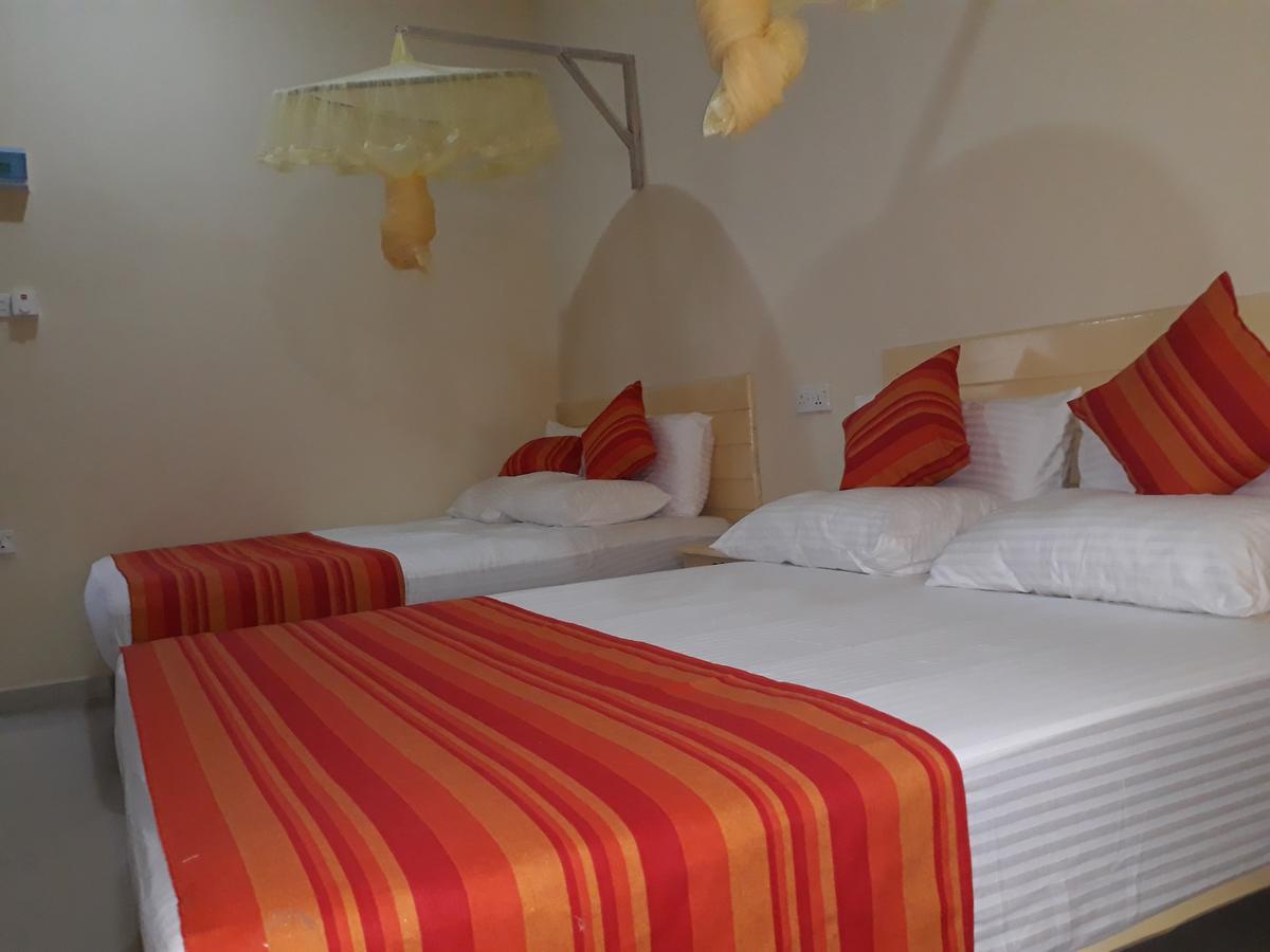 Bevary City Hotel Anuradhapura Exterior foto