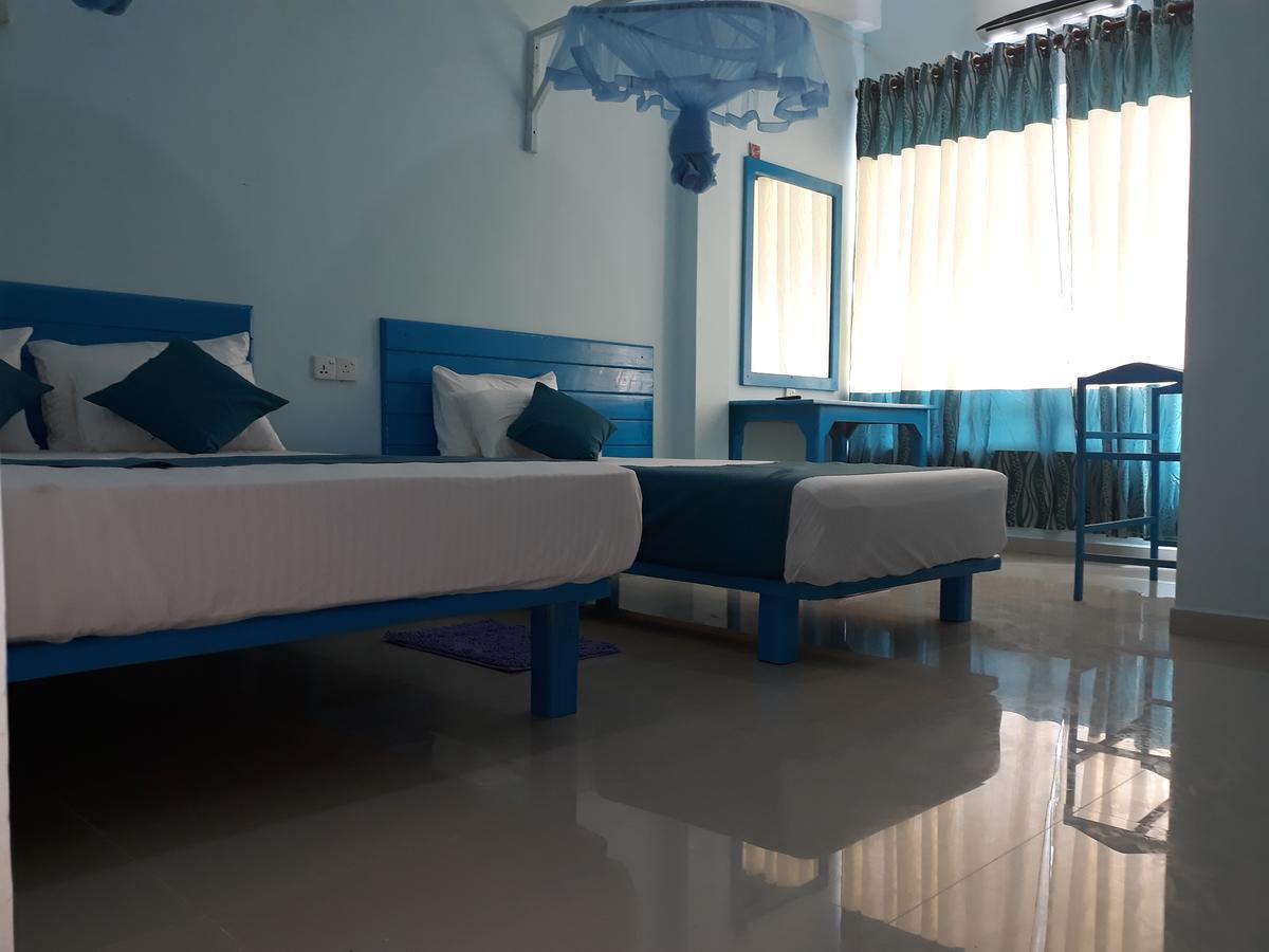 Bevary City Hotel Anuradhapura Exterior foto